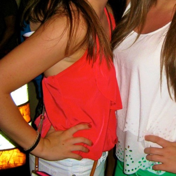 Halter Top - Picture 6 of 6